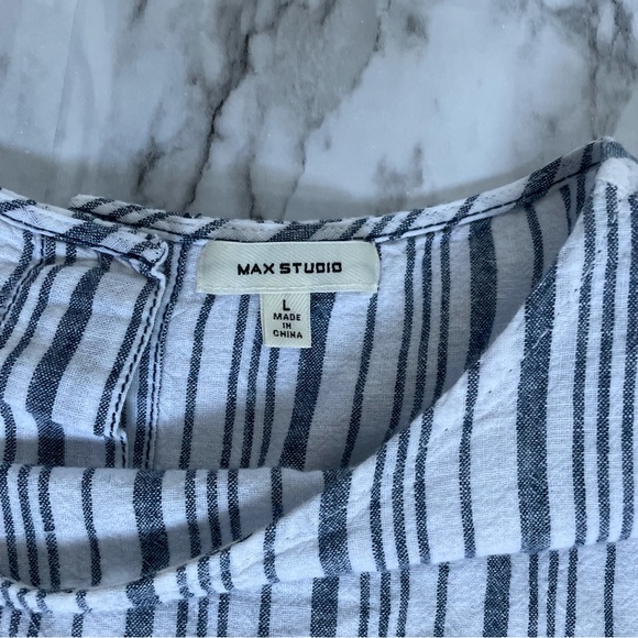 Max Studio | blue white striped cotton linen blend sleeveless top Size large - Picture 3 of 8